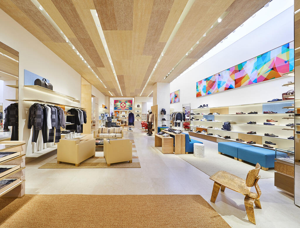 Louis Vuitton reopens Mall of Emirates store - Construction Week Online
